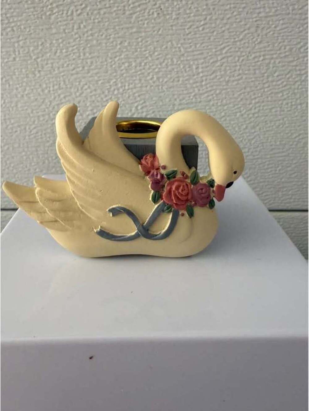 Vintage 1989 Wang's International Swan Candle Holder